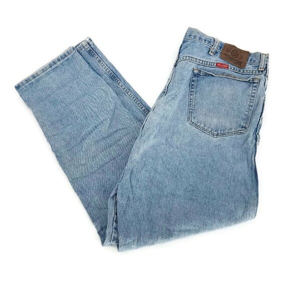 Wrangler Mens Classic Straight Jeans Blue 100% Cotton 5 Pocket Light Wash 38x32 - Picture 1 of 8